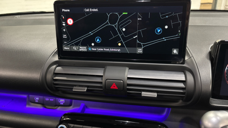 Hyundai INSTER 85kW 02 49kWh 5dr Auto Electric Hatchback